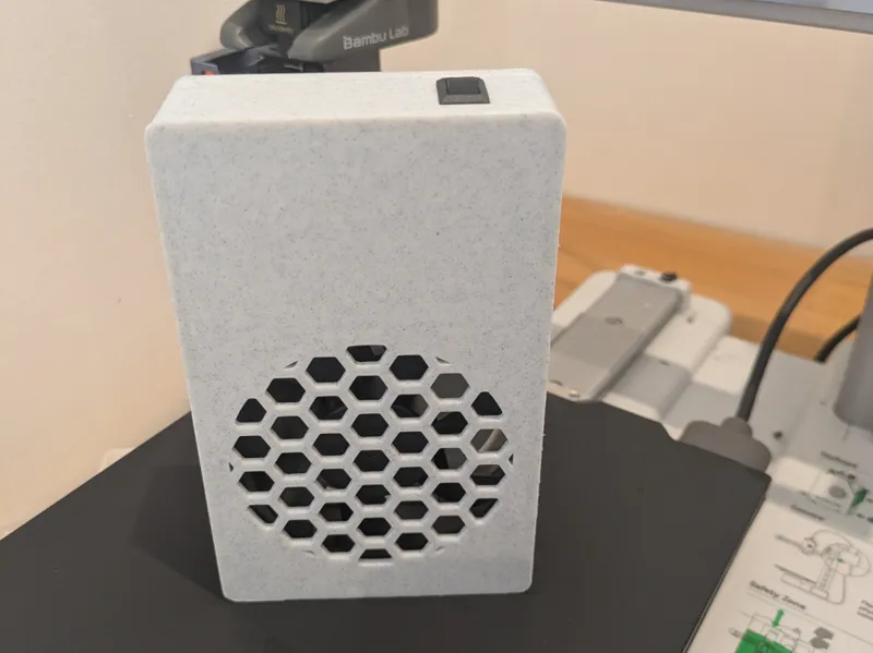 Solder fumer extractor / portable fan
