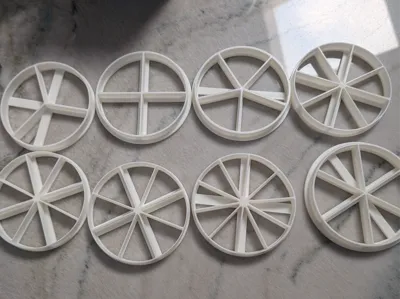 Simple Cookie Cutter that divides in fractions