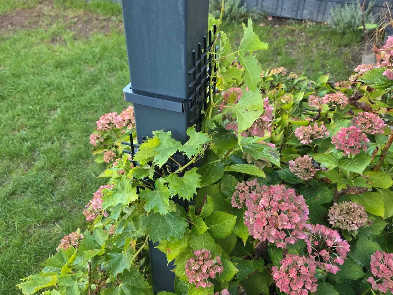 customizable trellis for rectangular posts/columns