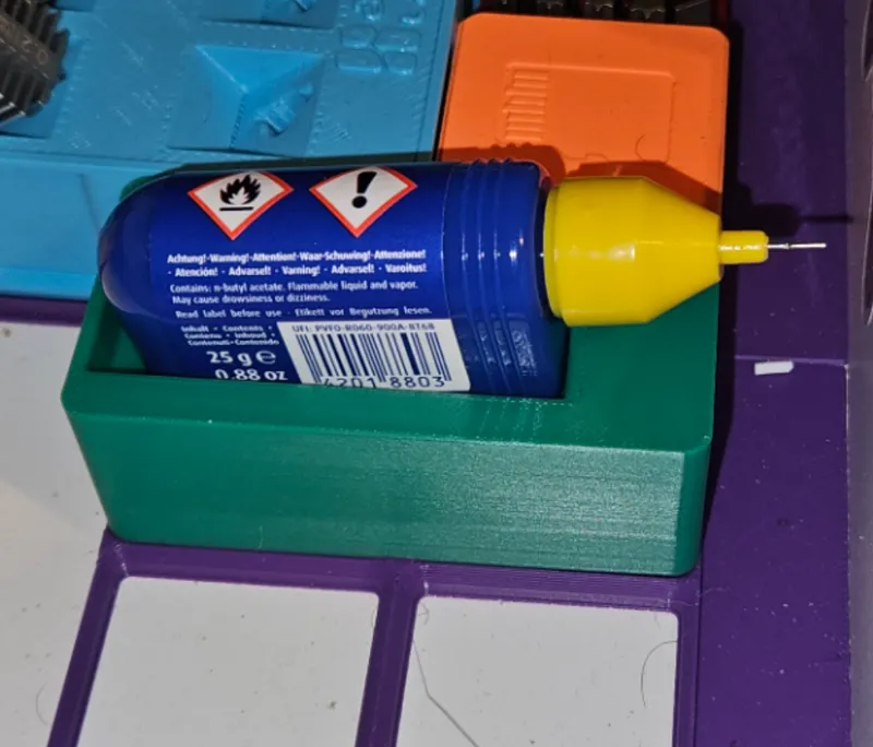 Gridfinity Contacta Glue holder
