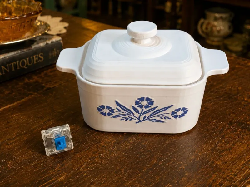 Vintage CorningWare Clicky Dish Toy 