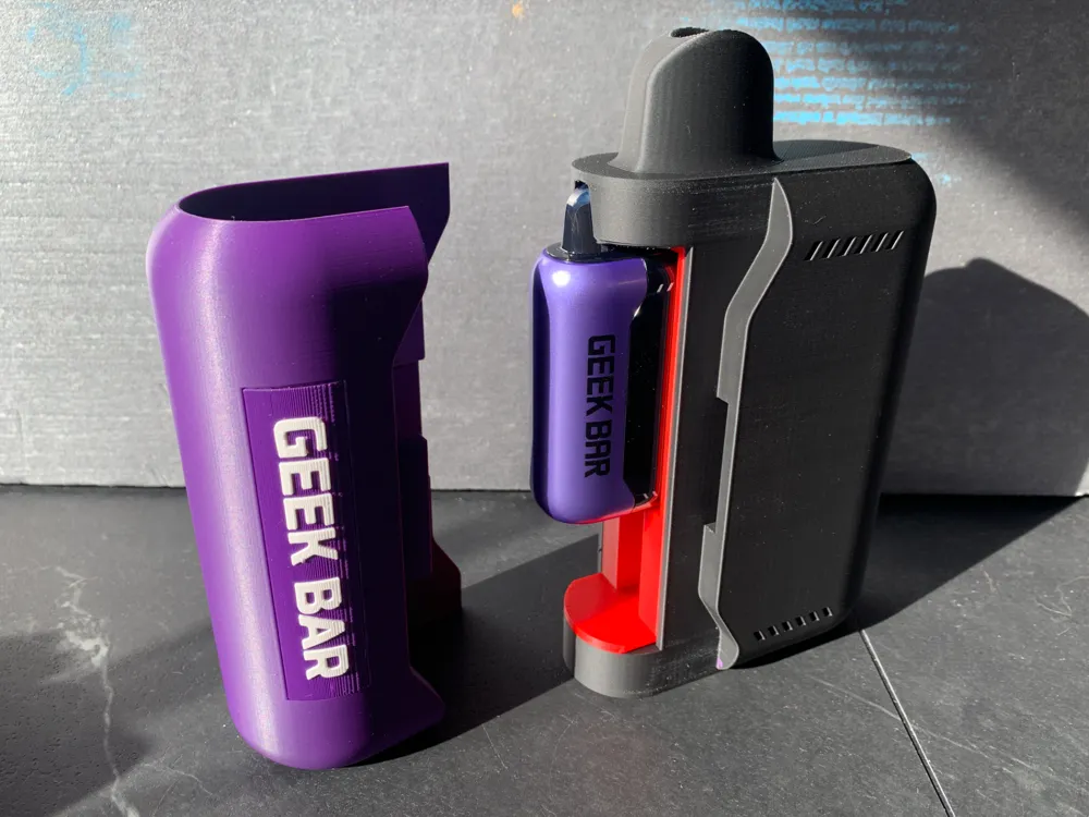 elfbar nachfüll pod läuft aus Giant Geek Bar Vape (usable) with Bonus Keychain - Free 3D Print Model