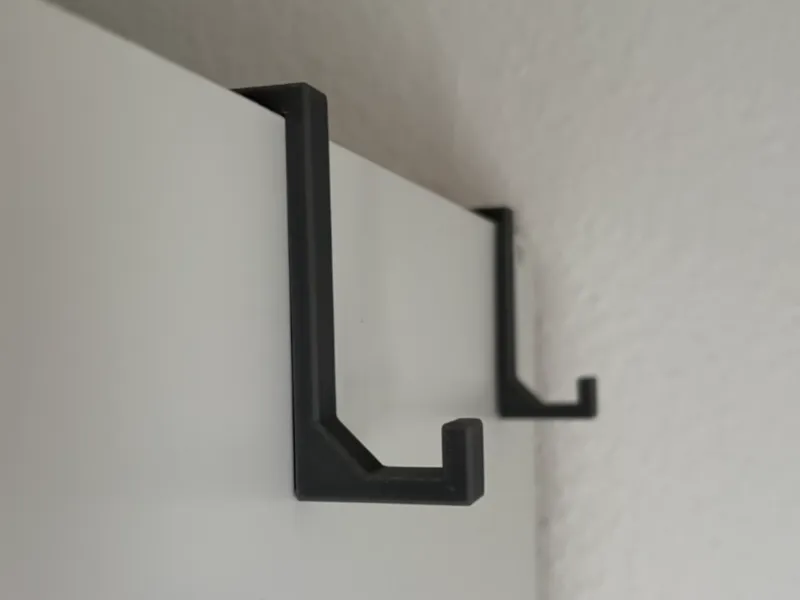 Cabinet hook 