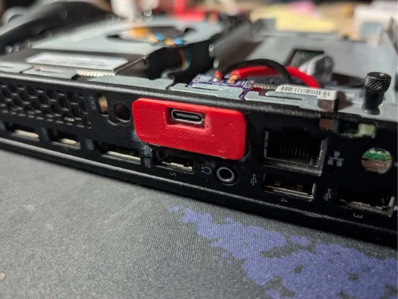 ThinkCentre M715q USB-C Power Delivery Mount