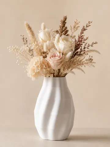 Jarrón decorativo: Aurelia Fold Vase — vista de referencia 2