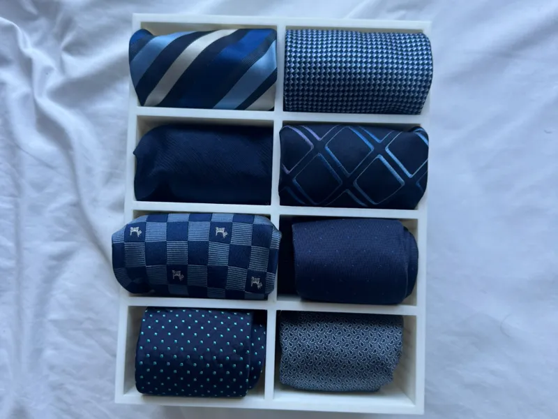 tie organizer