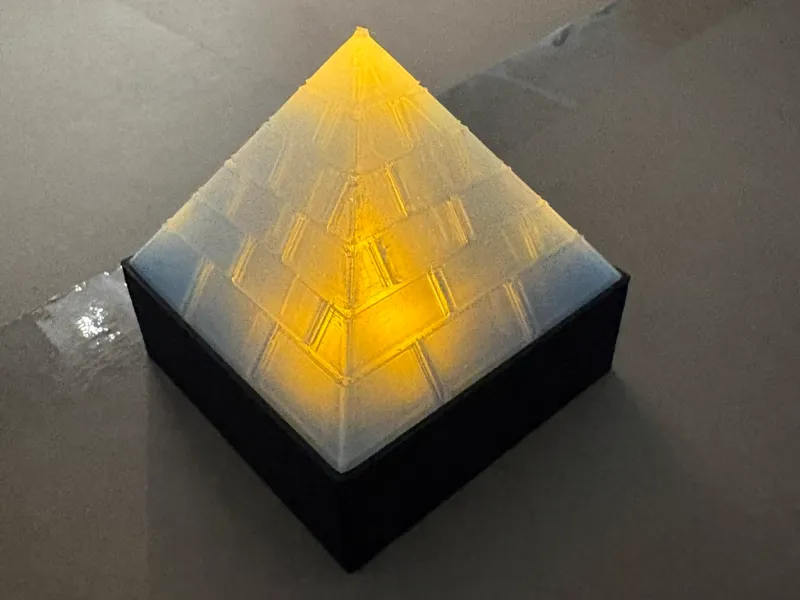 Pyramid Tea Light