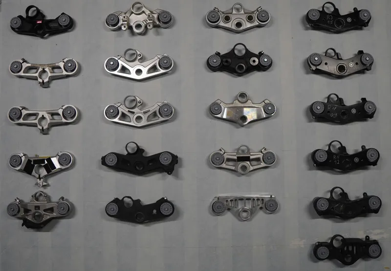 Öhlins FGR-Style Wall Holders