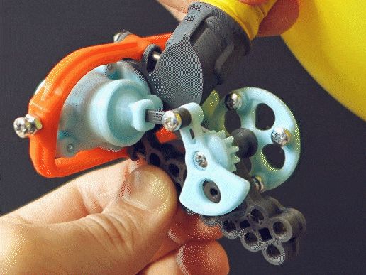 Balloon Powered Oscillating Cylinder Motor