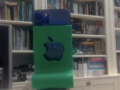 apple phone stand pro