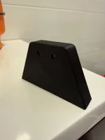 maggior superficie adesione e fori per rimuovere il magnete