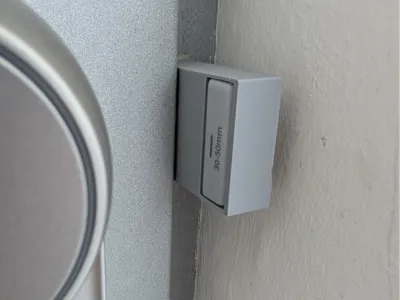 SwitchBot Lock Ultra Magnet riser 