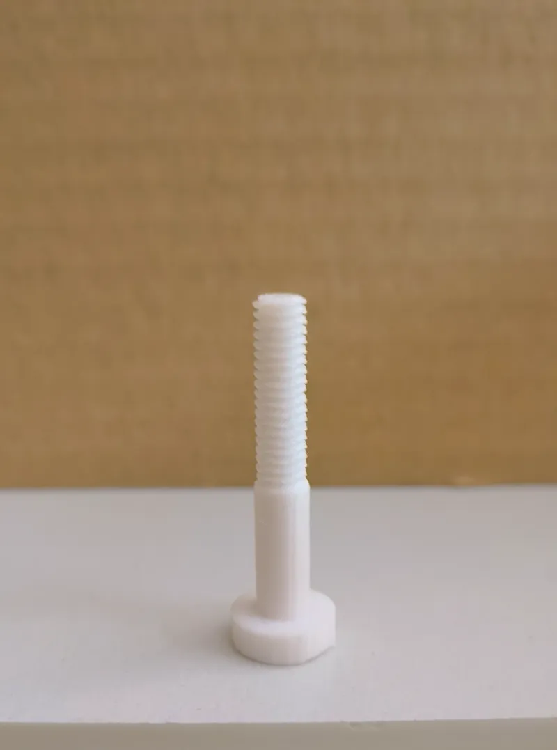 Screw for roller shutter box