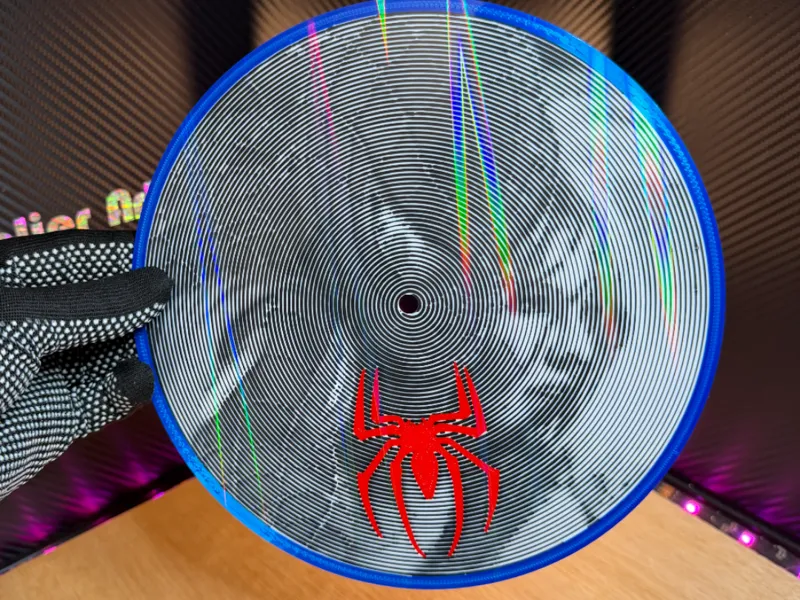 Vinyle décoratif illusion d'optique SPIDER-MAN