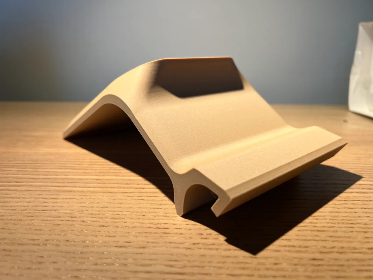 The Impossible Laptop Stand v2 - Fits A1 Mini! view 4