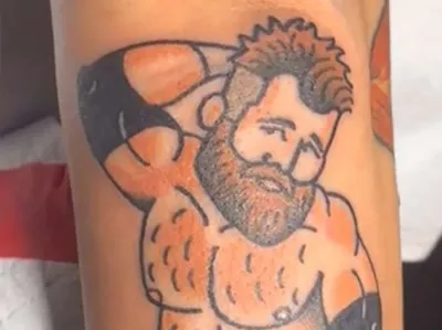 Jason Kelce Birdbox Lightbox 