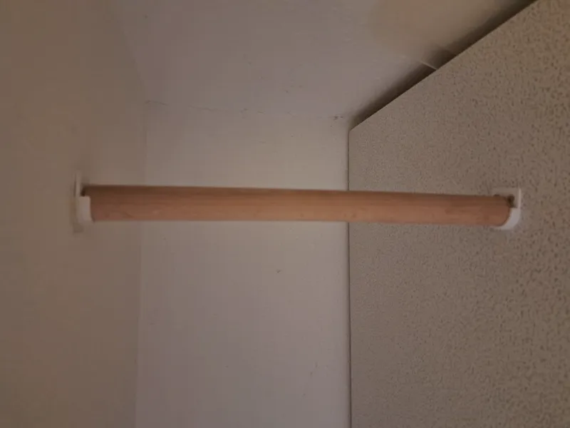 Kleiderstangenhalter_snap-fit