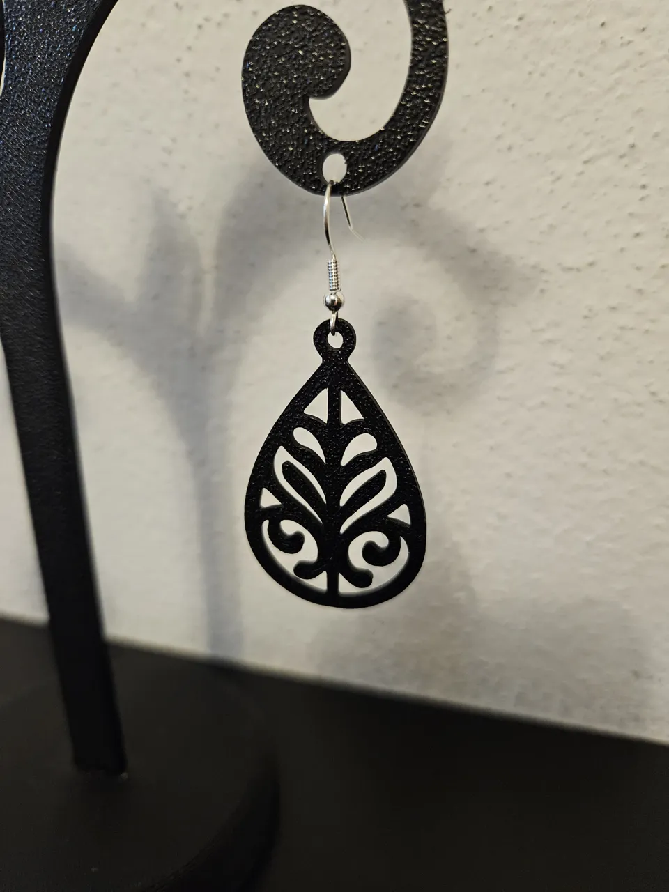 earrings drop 09 view 2