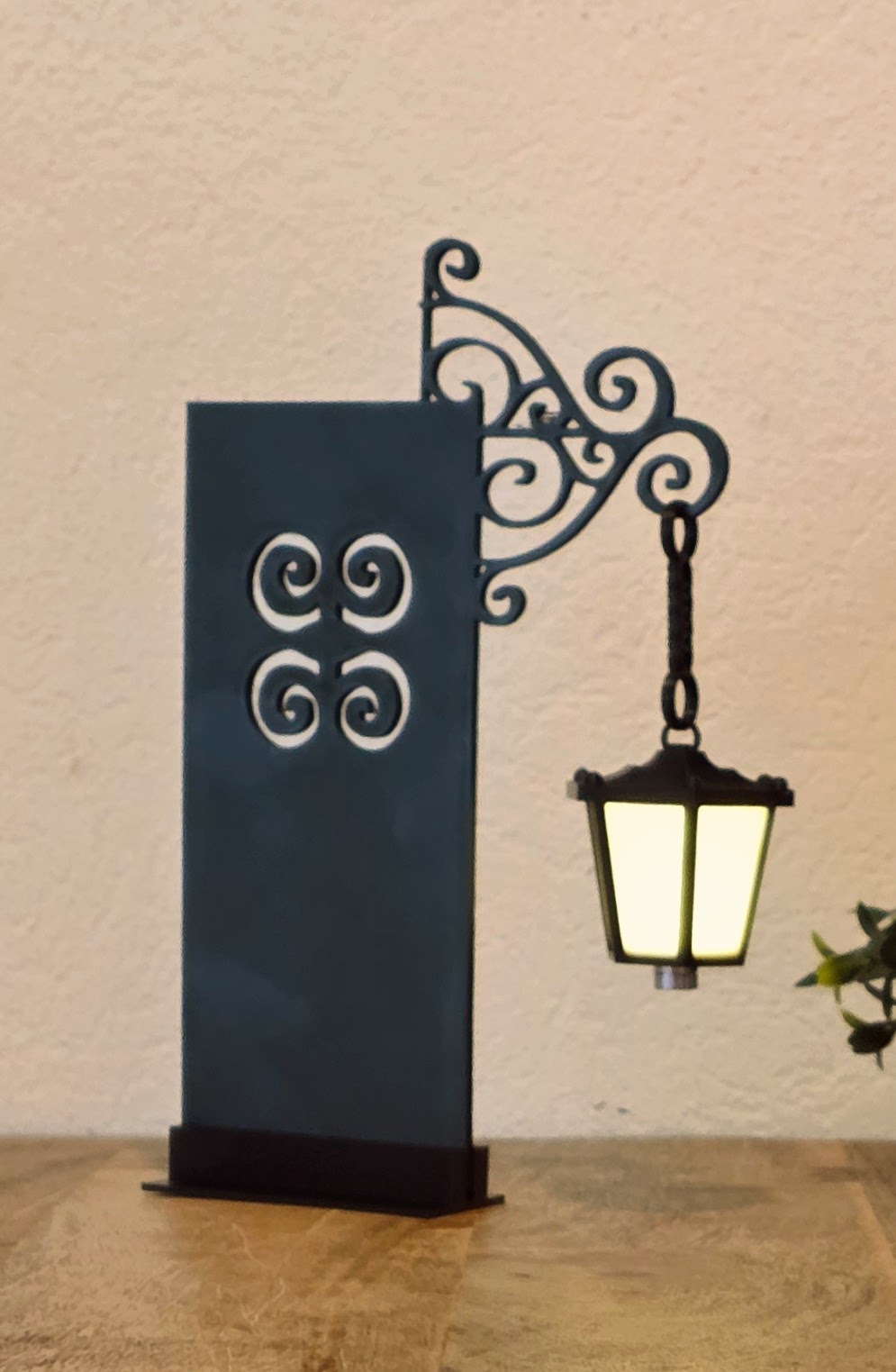 Library Lantern – Mini Bookshelf Lamp - 1