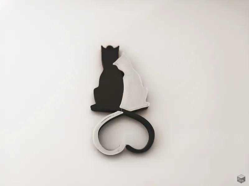 Loved Cats | Keychain