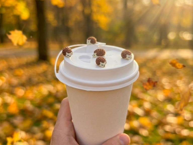 Hedgehog Coffee Cup Topper (Spiky Brew Buddy) - 1