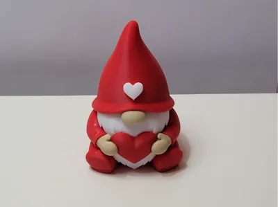 Lovebug Gnome - Valentine's Day AMS Figurine
