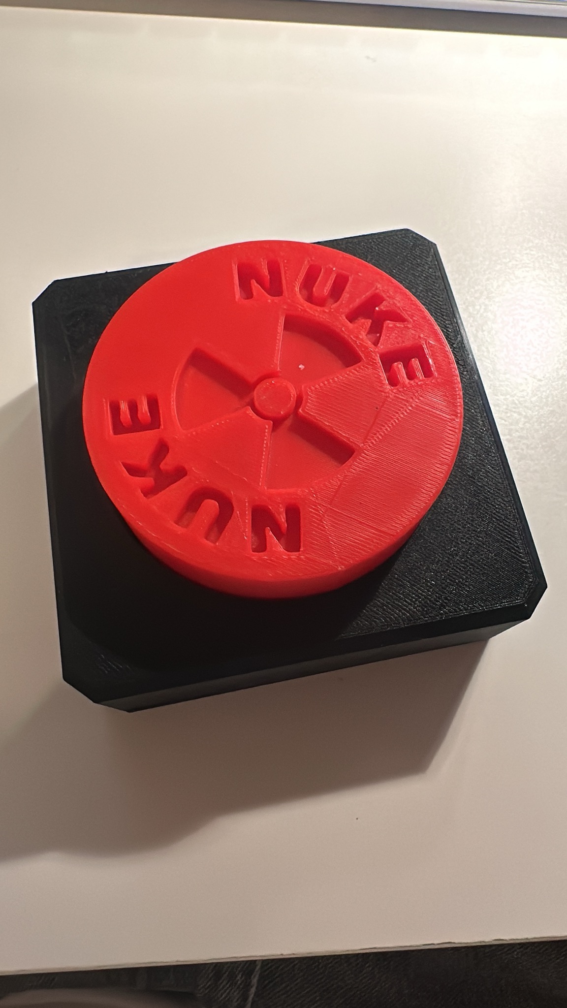 Miniatura 1 do modelo 3D Nuke Button