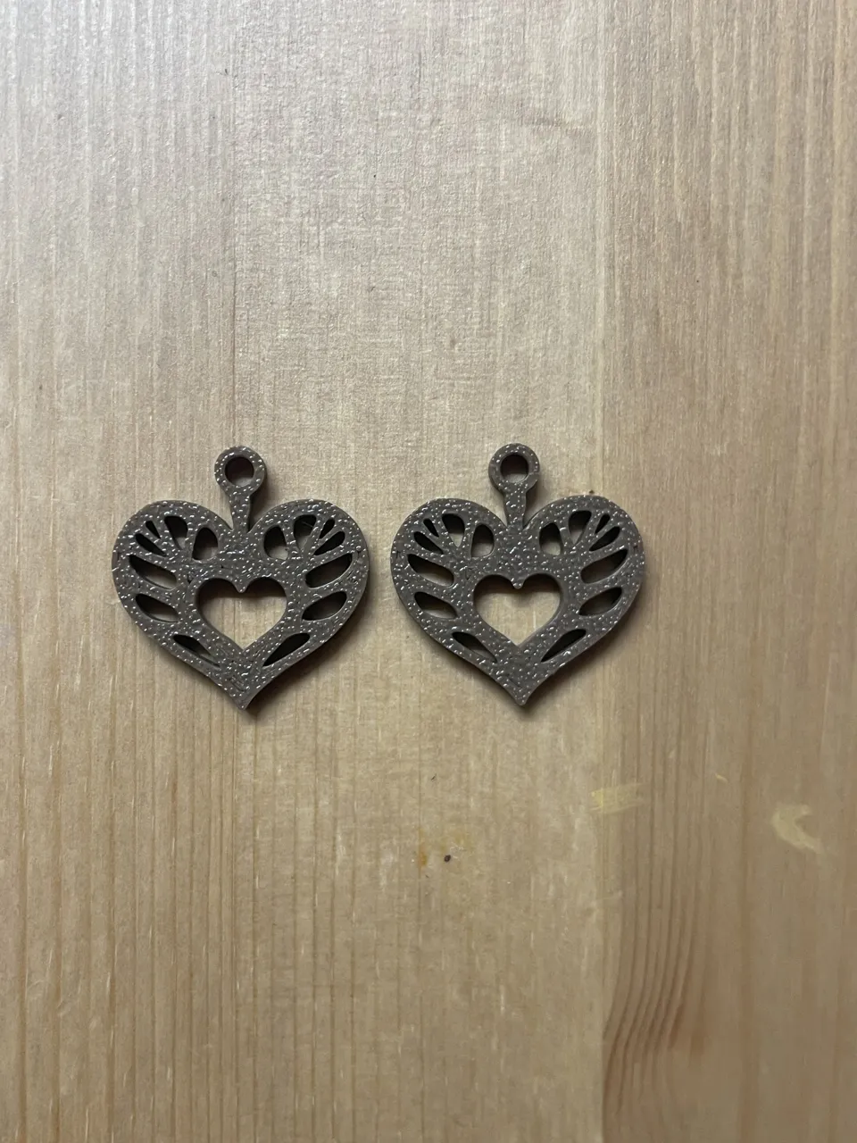 heart earrings view 2