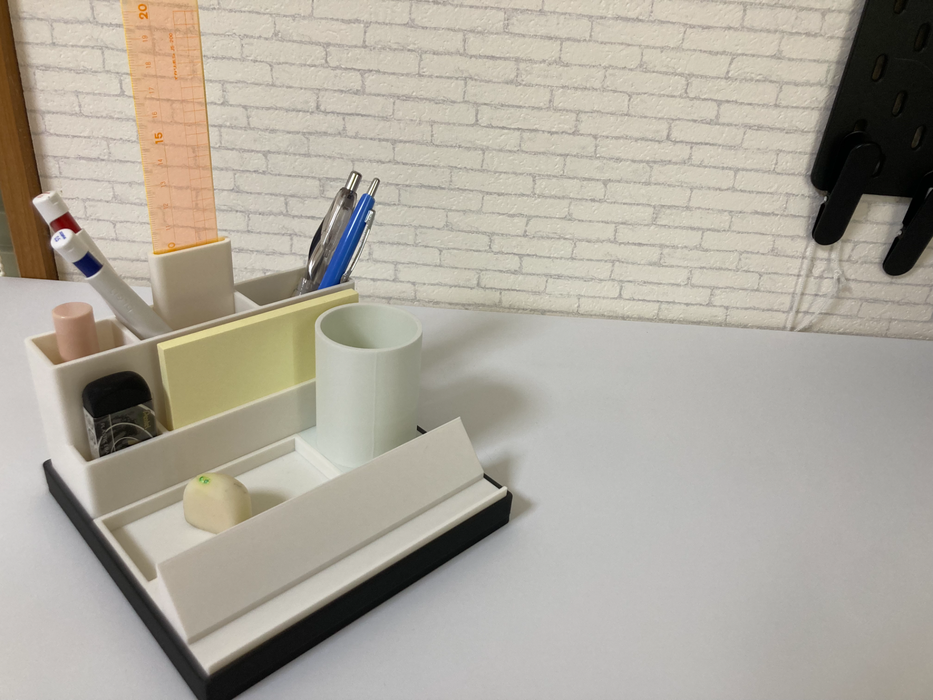 Miniatura 1 do modelo 3D simple Modular Desk Organizer Set