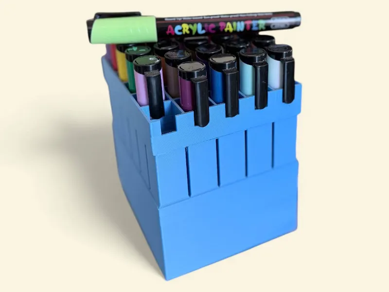Contenitore organizer per 30 pennarelli acrilici