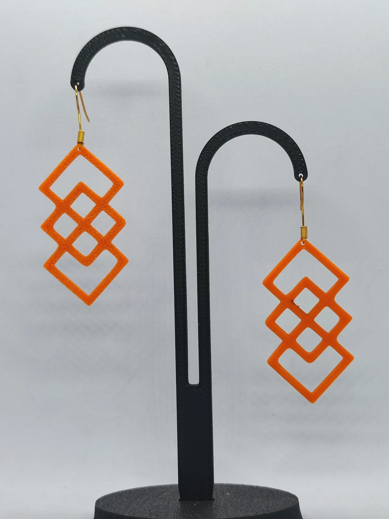 Aretes Diamantes en Movimiento view 3