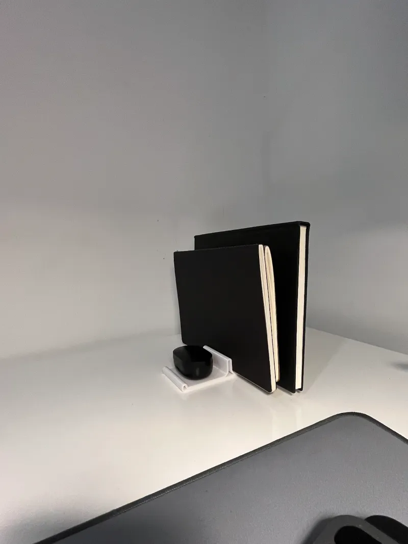 Minimalist desk holder