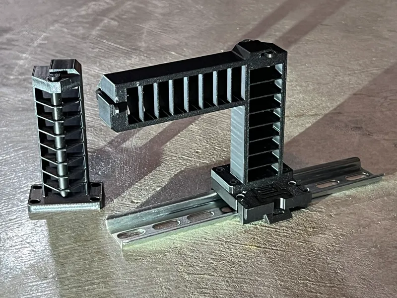 Shelly DIN Mounted RC Snubber Rack - 8 and 16 Bay