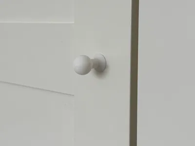 Small Cabinet/Drawer Handle