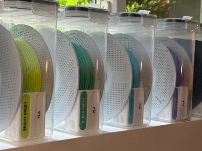 Filament Spool Label & Desiccant Holder w/ Labels