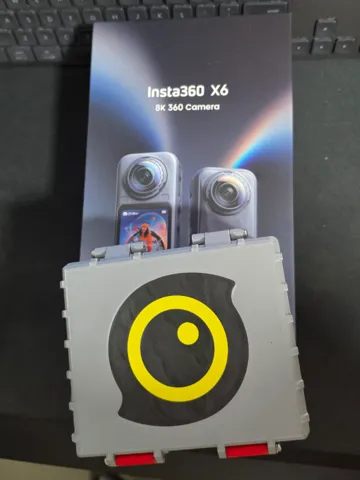 Caja o estuche: Insta360 x6 Rugged Box — vista de referencia 2
