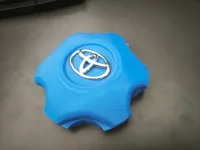 Cache-moyeu Toyota Hilux — photo 2