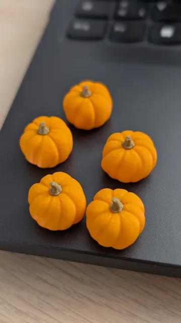 Adorno temático: Mini Pumpkins – Simple Halloween Decoration — vista de referencia 5