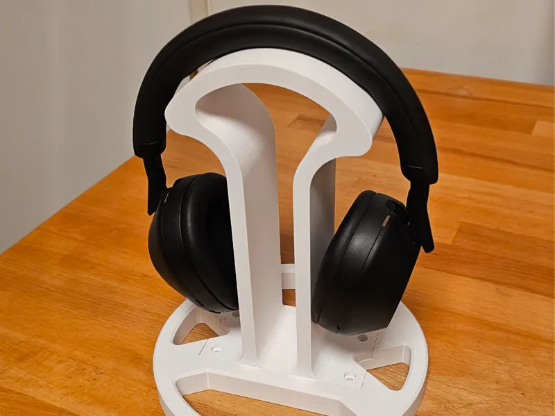 Headphone stand