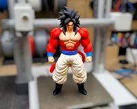 Goku_SSJ4_15cm_AMS