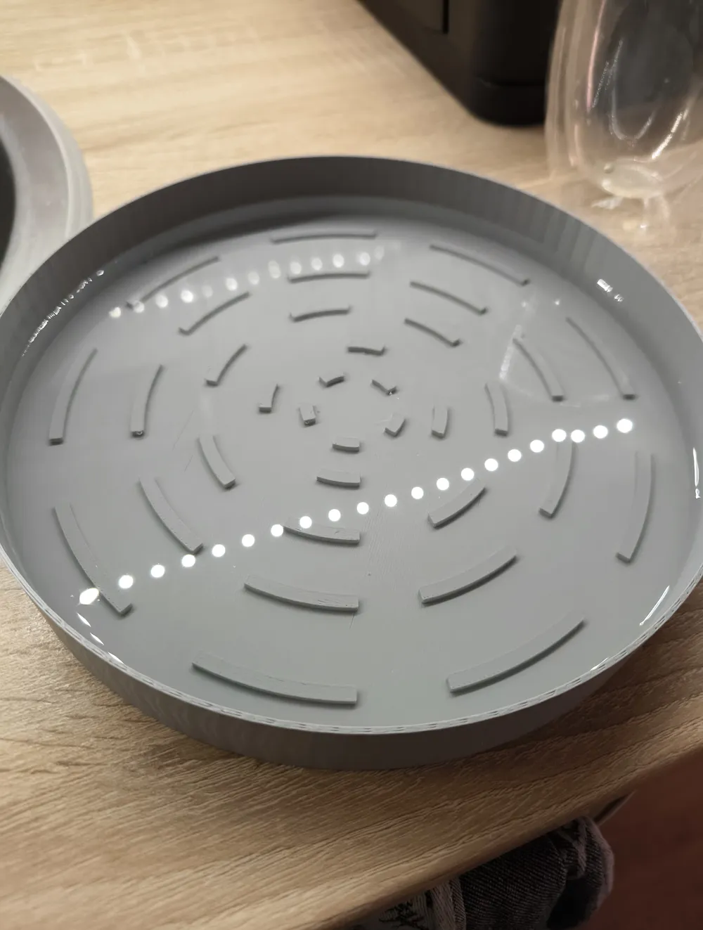 Planter with Drip Tray – Ø 19.3 cm - Free 3D Print Model - MakerWorld