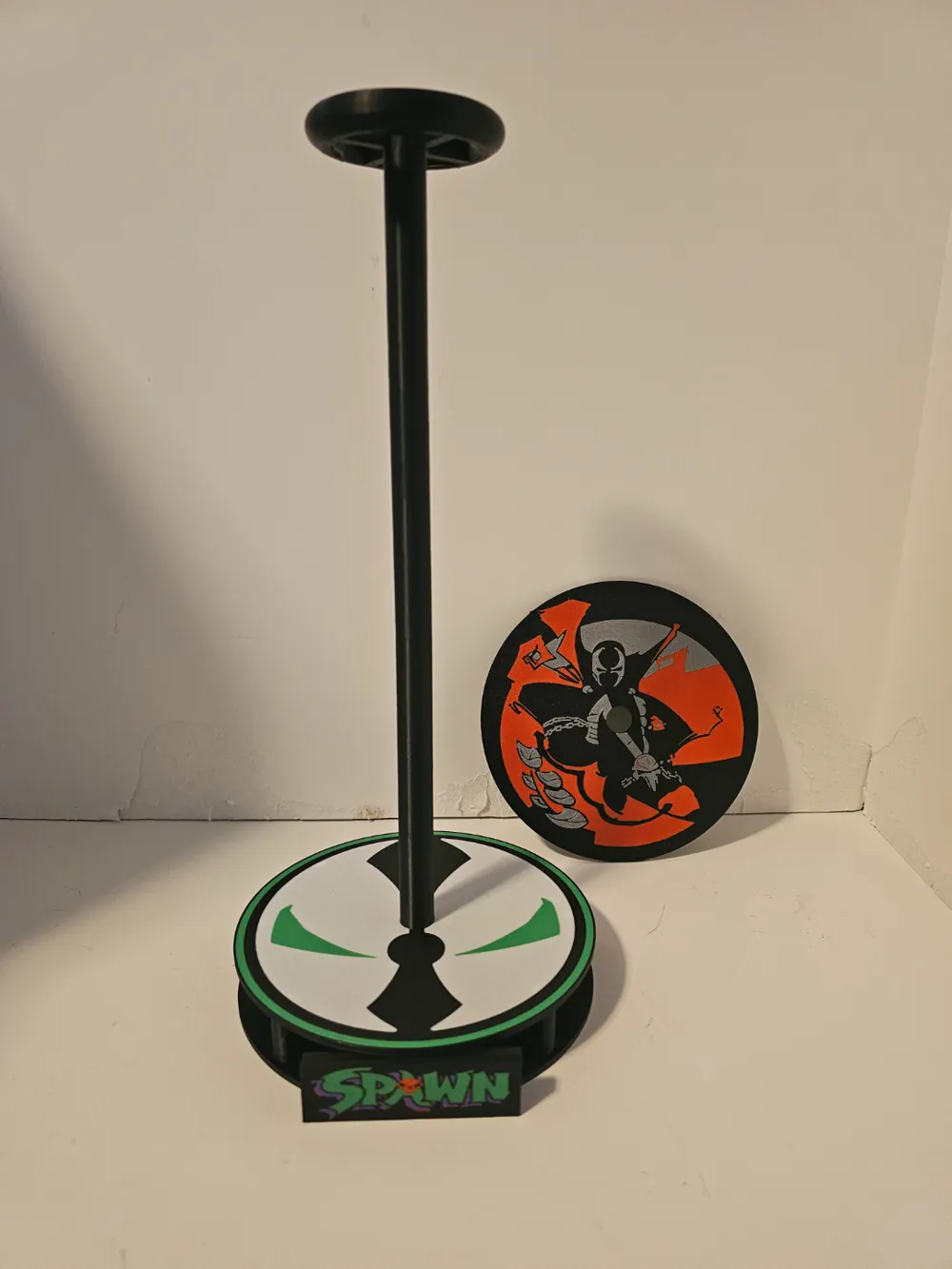 Spawn Helmet Stand w/changeable face plates by bbush362 MakerWorld ...
