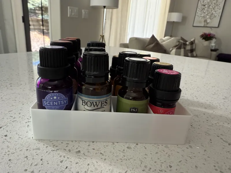 Essential Oil Holder (16 bottles)