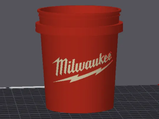 Milwaukee Small Jobsite Bucket