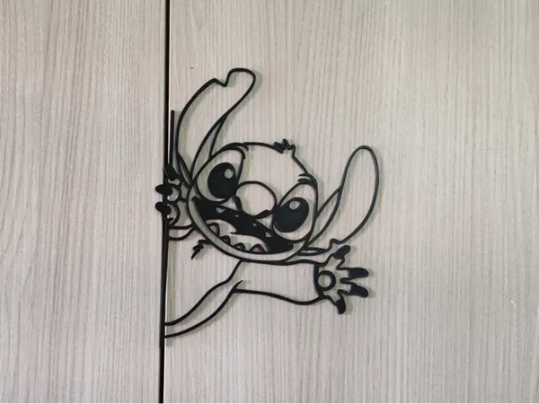 Décoration murale Stitch qui passe la tête