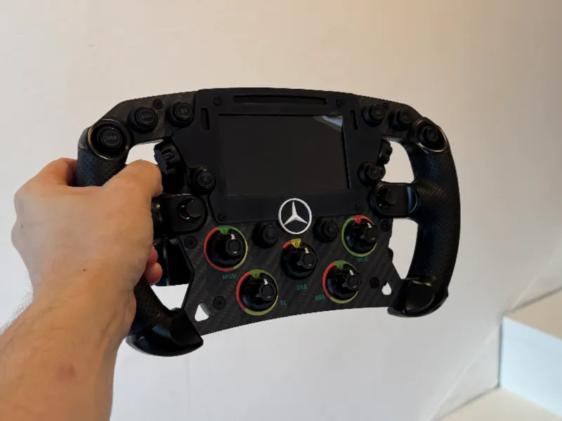Moza FSR 2 - Faceplate im Mercedes Benz Design