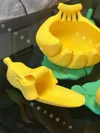 Banana scoop