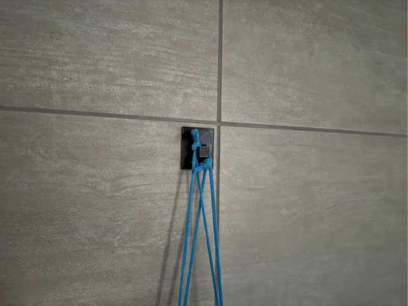 Strong Hook (No support needed)