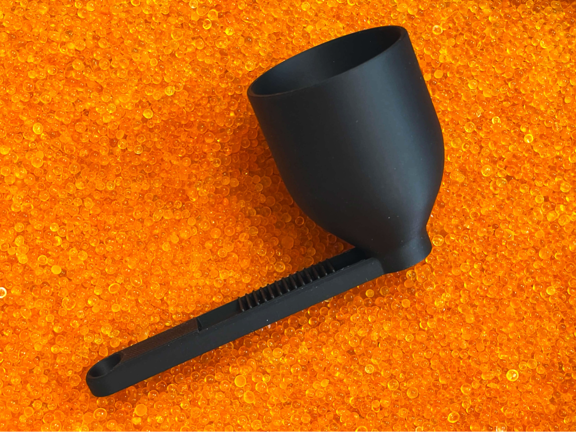 Controlled-Flow Silica Gel Scoop Flat - SLIDER