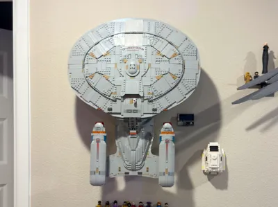 L3go Star Trek Enterprise (10356) Wall Mount